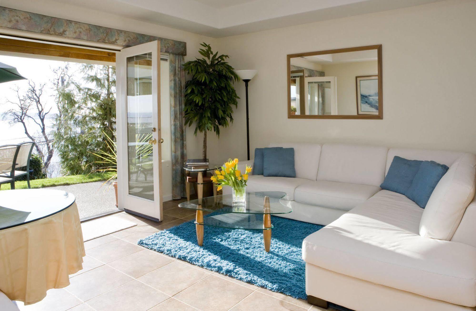 Three Tree Point Bed And Breakfast Burien Exterior photo